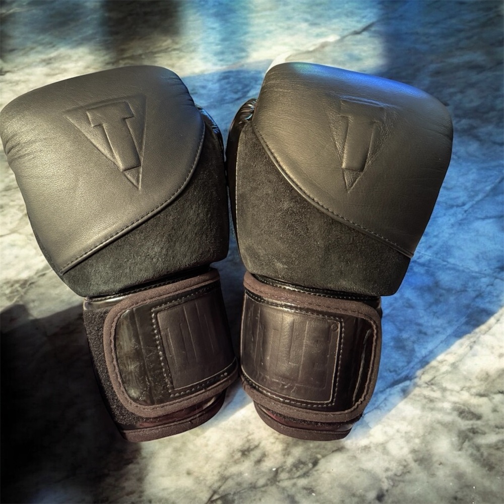 TITLE Black Blitz Fit Boxing Gloves, 16 oz
